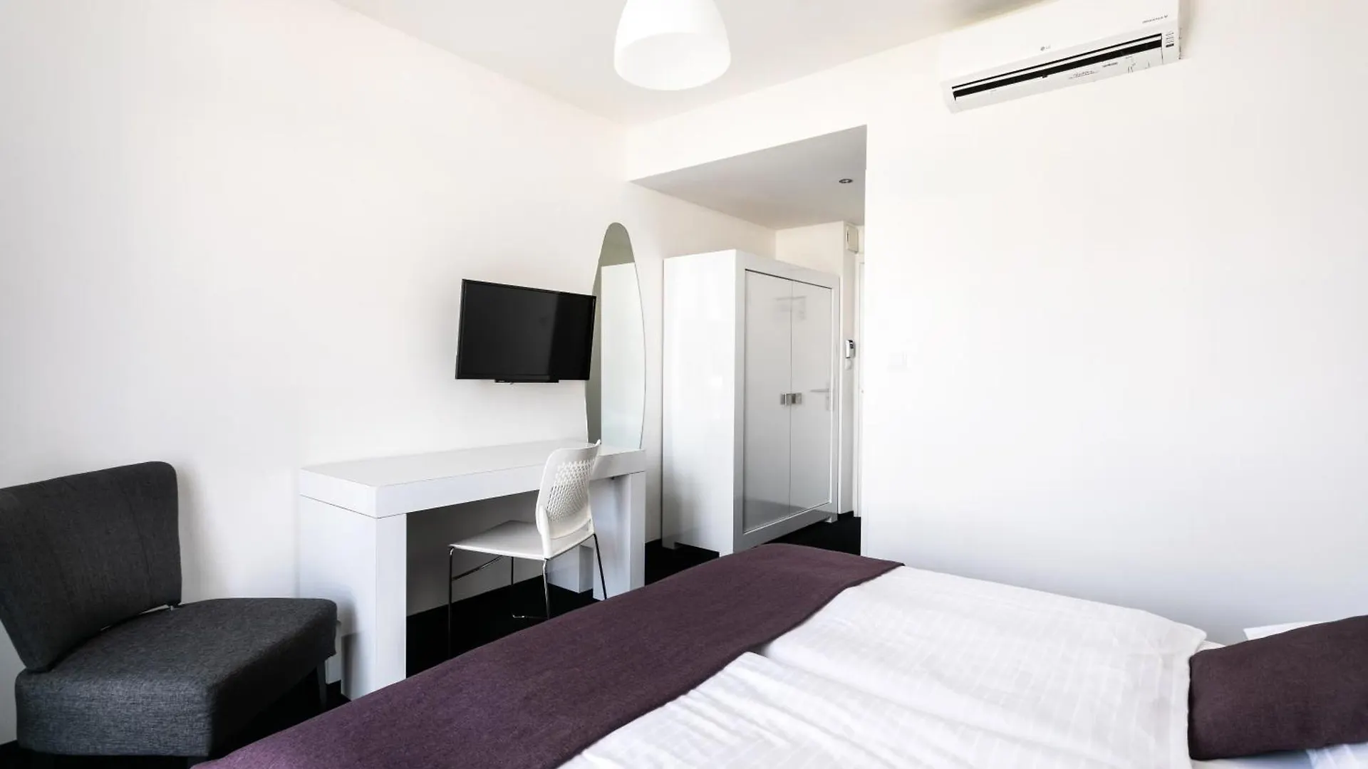 My Hotel Apollon Prague