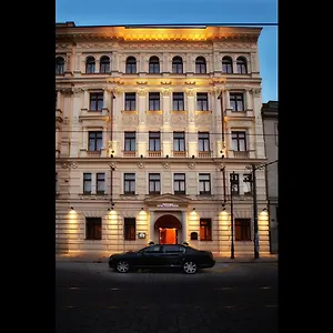מלון Luxury Family Royal Palace, פראג